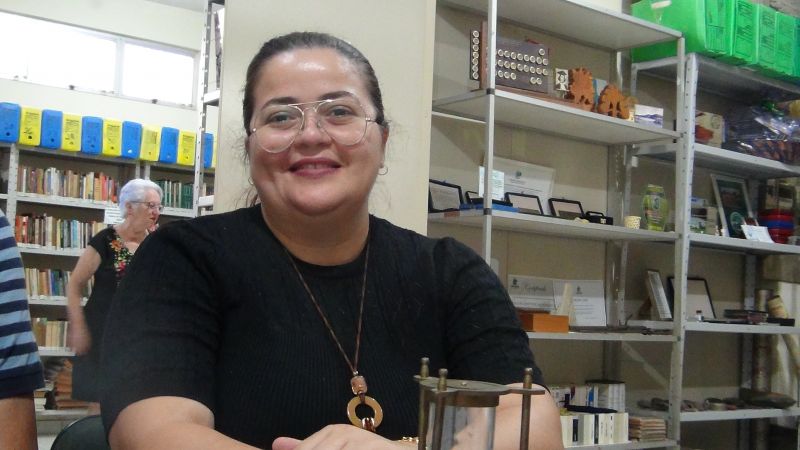 Lo-Ruhama Lima Trindade - Professora Escola Caixinha do Saber